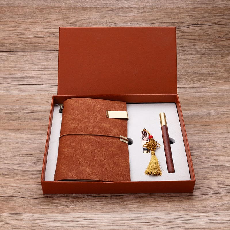 дерев'яна ручка з подарунковим набором блокнотів