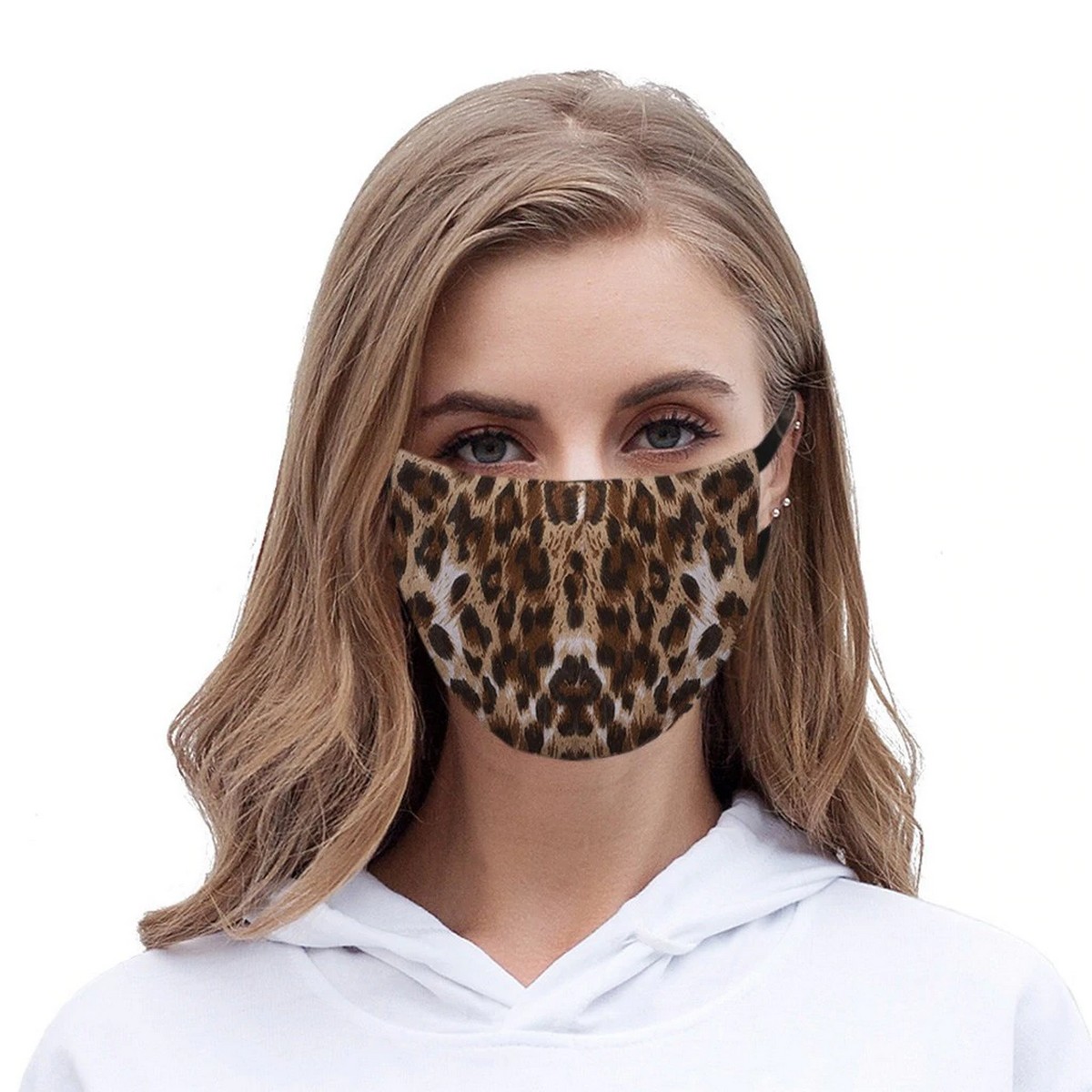 Леопардова маска для обличчя