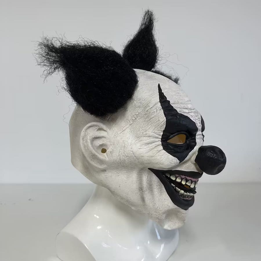 Страшна маска клоуна для карнавалу