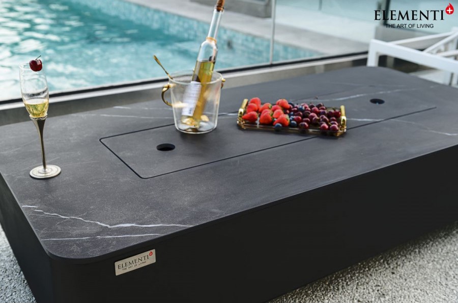 садовий стіл з газовим каміном чорний мармур бетон