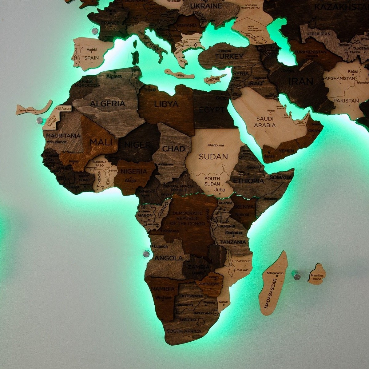 дерев'яні карти світу зі світлодіодним підсвічуванням